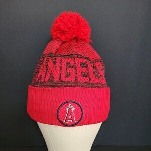 ANGELS SNOW BEANIE.                                                         B069